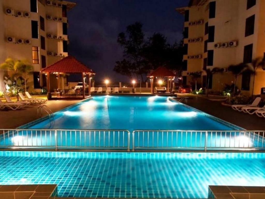 Samsuria Beach Apartment Kuantan Extérieur photo